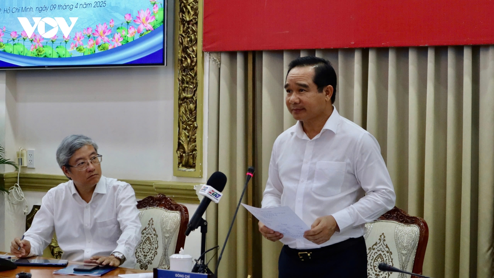 TP.HCM "giữ lửa" tăng trưởng, cam kết hỗ trợ doanh nghiệp